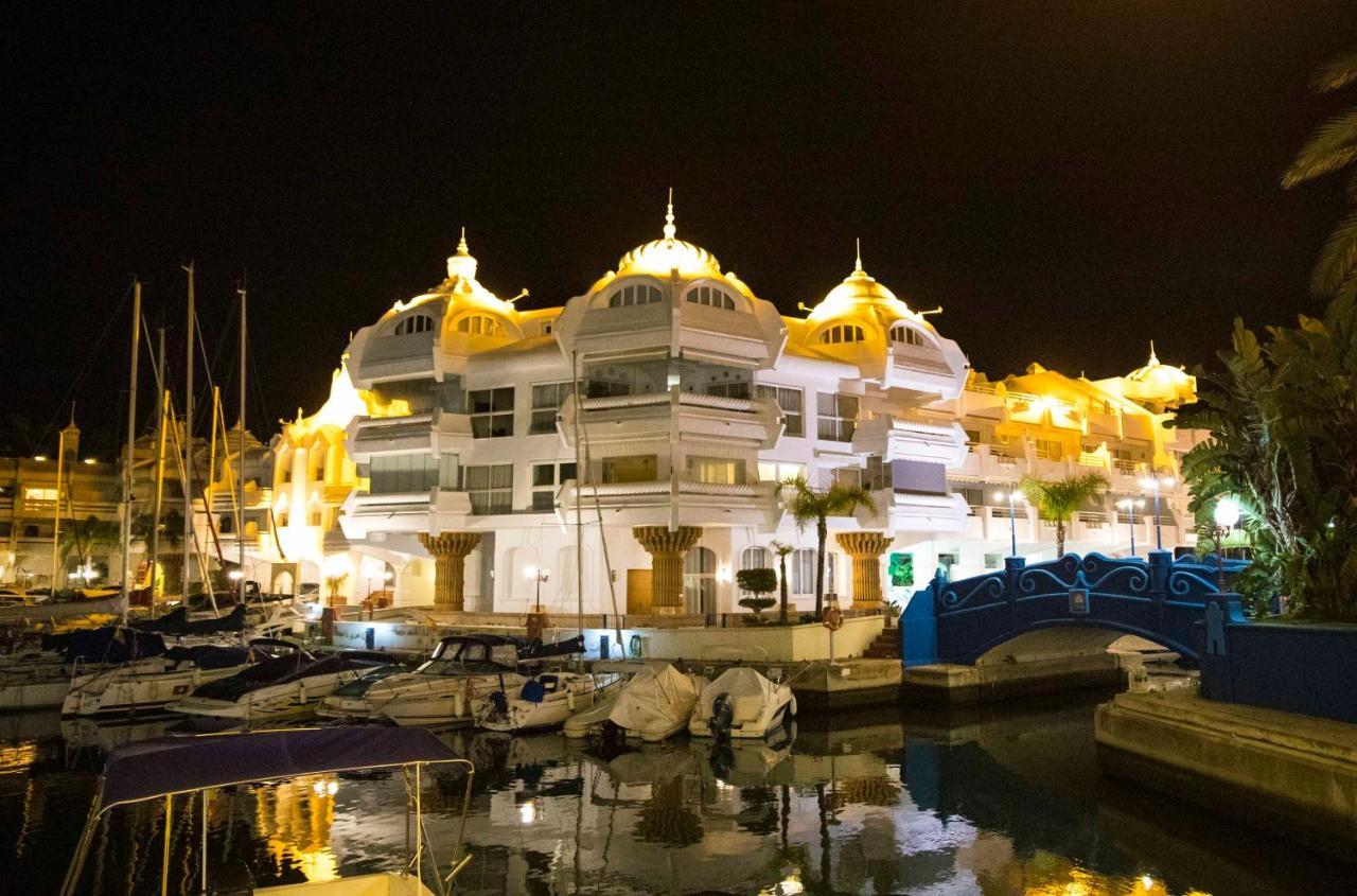 בנאלמדנה Popeye Suite Puerto Marina Espectacular Apartamento Dentro De La Isla De Puerto Marina Con Piscina En Cubierta Y A 1 Minuto De La Playa מראה חיצוני תמונה
