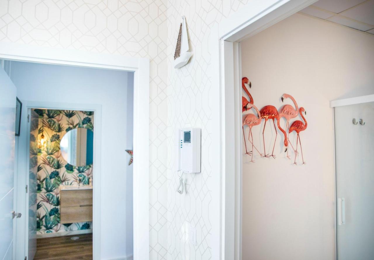 בנאלמדנה Popeye Suite Puerto Marina Espectacular Apartamento Dentro De La Isla De Puerto Marina Con Piscina En Cubierta Y A 1 Minuto De La Playa מראה חיצוני תמונה